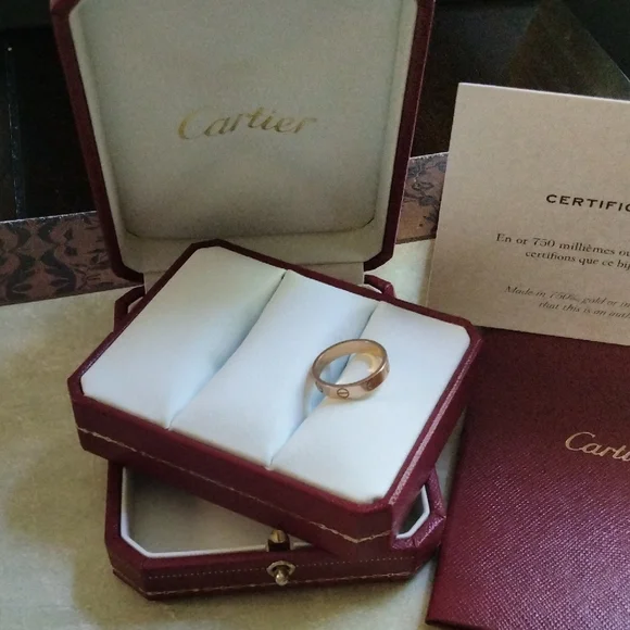 🚨SOLD🚨Cartier Rose Gold Love Band with Red Presentation Case - Picture 6 of 13